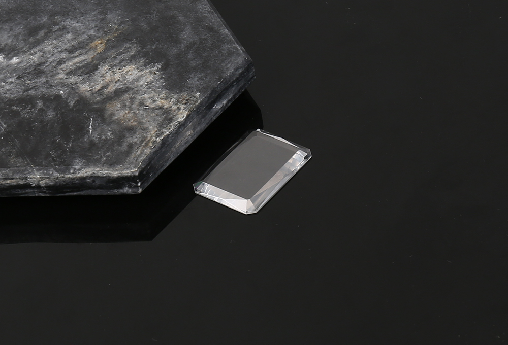 多面切割（鉆石面切割）藍(lán)寶石玻璃表盤