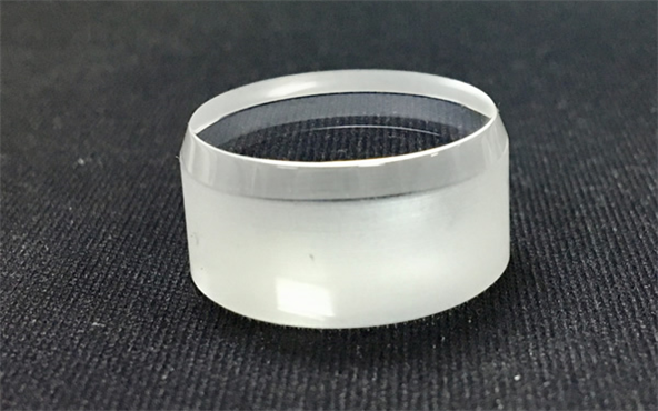 藍(lán)寶石玻璃結(jié)構(gòu)特性在光學(xué)鏡頭中發(fā)揮著的作用