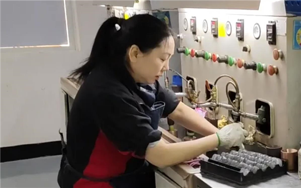 Salute to the fighters of Xinyuan