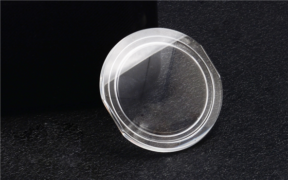 藍(lán)寶石玻璃高透過(guò)率特性在應(yīng)用中發(fā)揮著的作用